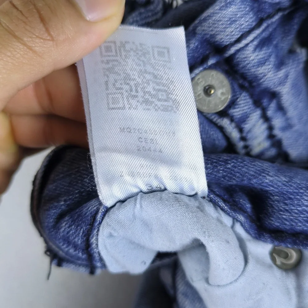 True Religion Ricky Jeans Mens 34x31 Blue Distressed Stone Wash Flap Pockets USA